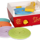 Imagen para el artículo titulado Abre el tocadiscos de Fisher-Price para ver cómo funciona por dentro y se lleva una sorpresa